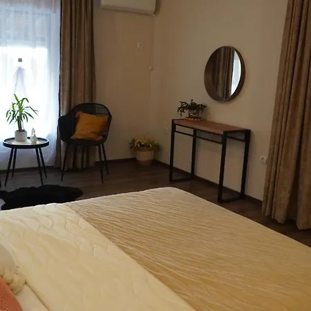 Villa Manevi Petrich (Blagoevgrad)
