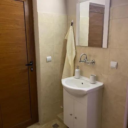 Villa Manevi *